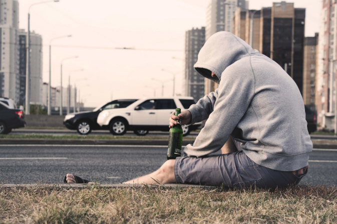 虚拟现实酒瘾戒断训练系统